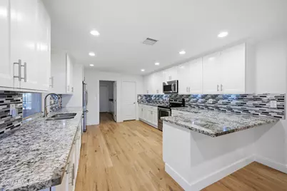 661 N Al Sieber Road, Apache Junction, AZ 85119 - Photo 12