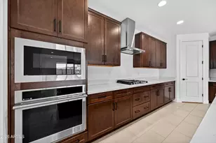 24393 N 167th Ln, Surprise, AZ 85387 - Photo 10