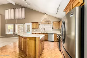 21524 N 66th Ln, Glendale, AZ 85308 - Photo 10