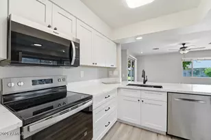 19015 N Signal Butte Cir, Sun City, AZ 85373 - Photo 38