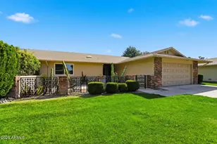 19015 N Signal Butte Cir, Sun City, AZ 85373 - Photo 2