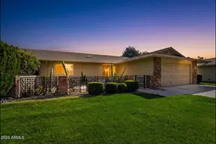 19015 N Signal Butte Cir, Sun City, AZ 85373 - Photo 1