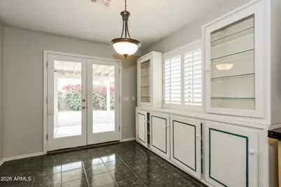 1653 E Vineyard Road, Phoenix, AZ 85042 - Photo 6