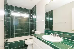 1653 E Vineyard Rd, Phoenix, AZ 85042 - Photo 18