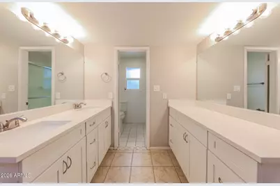 7249 N 30th Lane, Phoenix, AZ 85051 - Photo 16