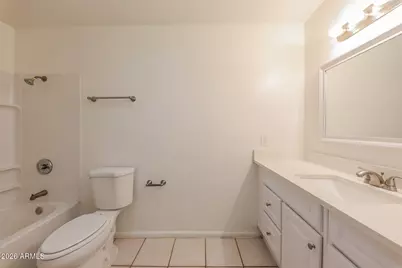 7249 N 30th Lane, Phoenix, AZ 85051 - Photo 20