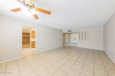 7249 N 30th Lane, Phoenix, AZ 85051 - Photo 4