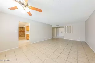 7249 N 30th Ln, Phoenix, AZ 85051 - Photo 4