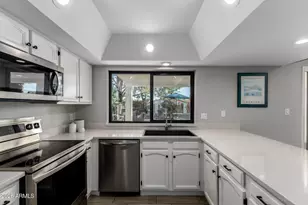 963 E Driftwood Dr, Tempe, AZ 85283 - Photo 14