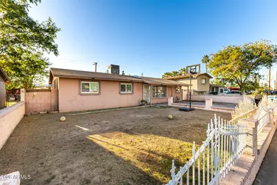 2830 N 48th Lane, Phoenix, AZ 85035 - Photo 2