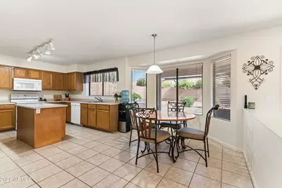 1711 E Runion Drive, Phoenix, AZ 85024 - Photo 14