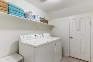 1711 E Runion Dr, Phoenix, AZ 85024 - Photo 18