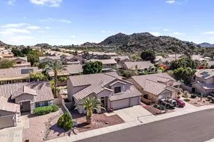 1711 E Runion Dr, Phoenix, AZ 85024 - Photo 44