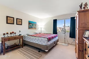 1711 E Runion Dr, Phoenix, AZ 85024 - Photo 24