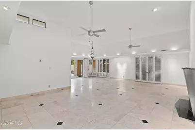 8035 E Del Timbre Drive, Scottsdale, AZ 85258 - Photo 10