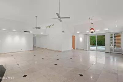 8035 E Del Timbre Drive, Scottsdale, AZ 85258 - Photo 12