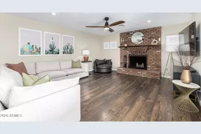 15817 N Moon Valley Drive, Phoenix, AZ 85022 - Photo 8