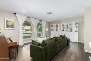 15817 N Moon Valley Dr, Phoenix, AZ 85022 - Photo 12