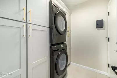 15817 N Moon Valley Drive, Phoenix, AZ 85022 - Photo 22