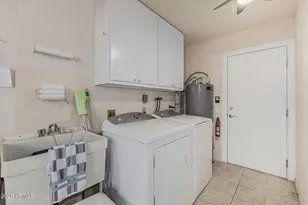 9935 W Hutton Dr, Sun City, AZ 85351 - Photo 26