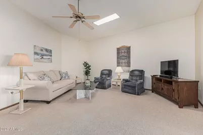 9935 W Hutton Drive, Sun City, AZ 85351 - Photo 10