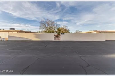9935 W Hutton Drive, Sun City, AZ 85351 - Photo 40