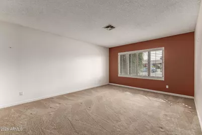 5222 W Las Palmaritas Drive, Glendale, AZ 85302 - Photo 4