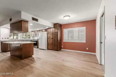 5222 W Las Palmaritas Drive, Glendale, AZ 85302 - Photo 12