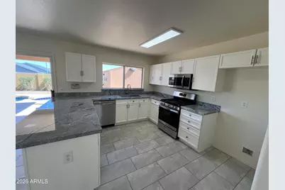 8377 N 106th Drive, Peoria, AZ 85345 - Photo 6