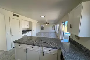 8377 N 106th Dr, Peoria, AZ 85345 - Photo 12