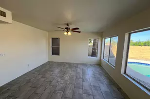 8377 N 106th Dr, Peoria, AZ 85345 - Photo 16