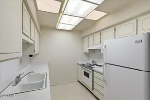 9969 W Thunderbird Blvd, Sun City, AZ 85351 - Photo 4