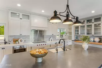 5994 E Orange Blossom Lane, Phoenix, AZ 85018 - Photo 38