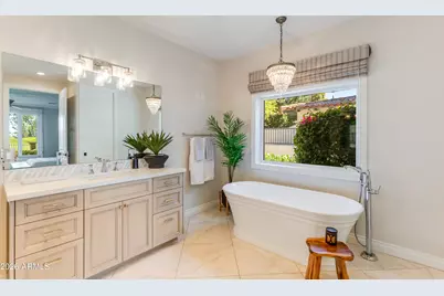 5994 E Orange Blossom Lane, Phoenix, AZ 85018 - Photo 52