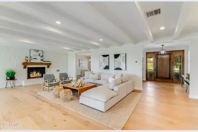 5994 E Orange Blossom Lane, Phoenix, AZ 85018 - Photo 14