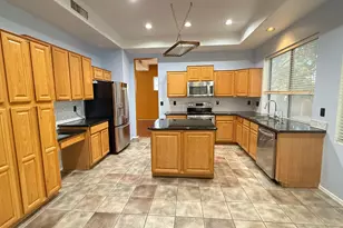 9786 S La Rosa Dr, Tempe, AZ 85284 - Photo 8