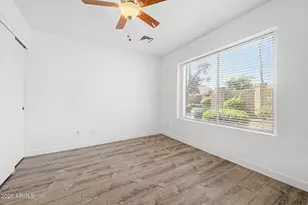 7040 W Olive Ave, Peoria, AZ 85345 - Photo 16