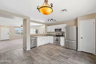 3017 W Desert Vista Trail, Phoenix, AZ 85083 - Photo 4