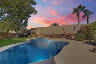 10562 W Via Del Sol, Peoria, AZ 85383 - Photo 18