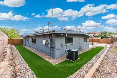 1527 W Windrose Drive, Phoenix, AZ 85029 - Photo 38