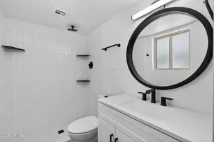 1527 W Windrose Dr, Phoenix, AZ 85029 - Photo 26