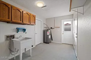 7031 E Mallory St, Mesa, AZ 85207 - Photo 22