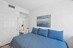 7925 E Pepper Tree Ln, Scottsdale, AZ 85250 - Photo 18