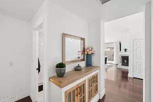 7925 E Pepper Tree Ln, Scottsdale, AZ 85250 - Photo 8