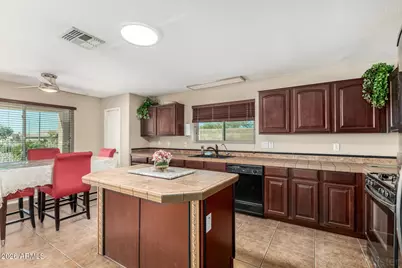 11083 W Virginia Avenue, Avondale, AZ 85392 - Photo 12