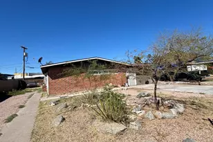 9406 N 5th Ave, Phoenix, AZ 85021 - Photo 2