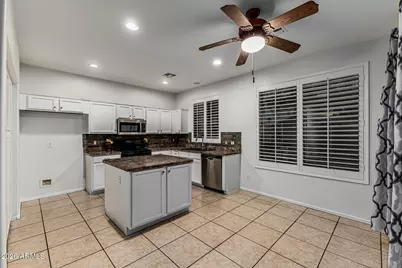 20944 N 94th Lane, Peoria, AZ 85382 - Photo 14