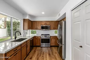 2301 E Millbrae Ct, Gilbert, AZ 85234 - Photo 16