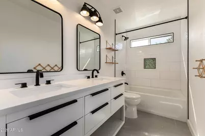 2301 E Millbrae Court, Gilbert, AZ 85234 - Photo 30