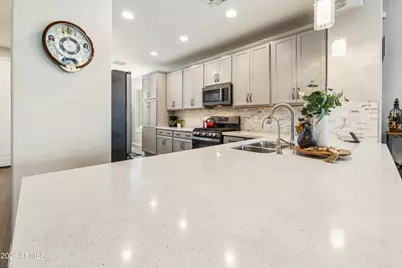 10648 E Texas Avenue, Mesa, AZ 85212 - Photo 1